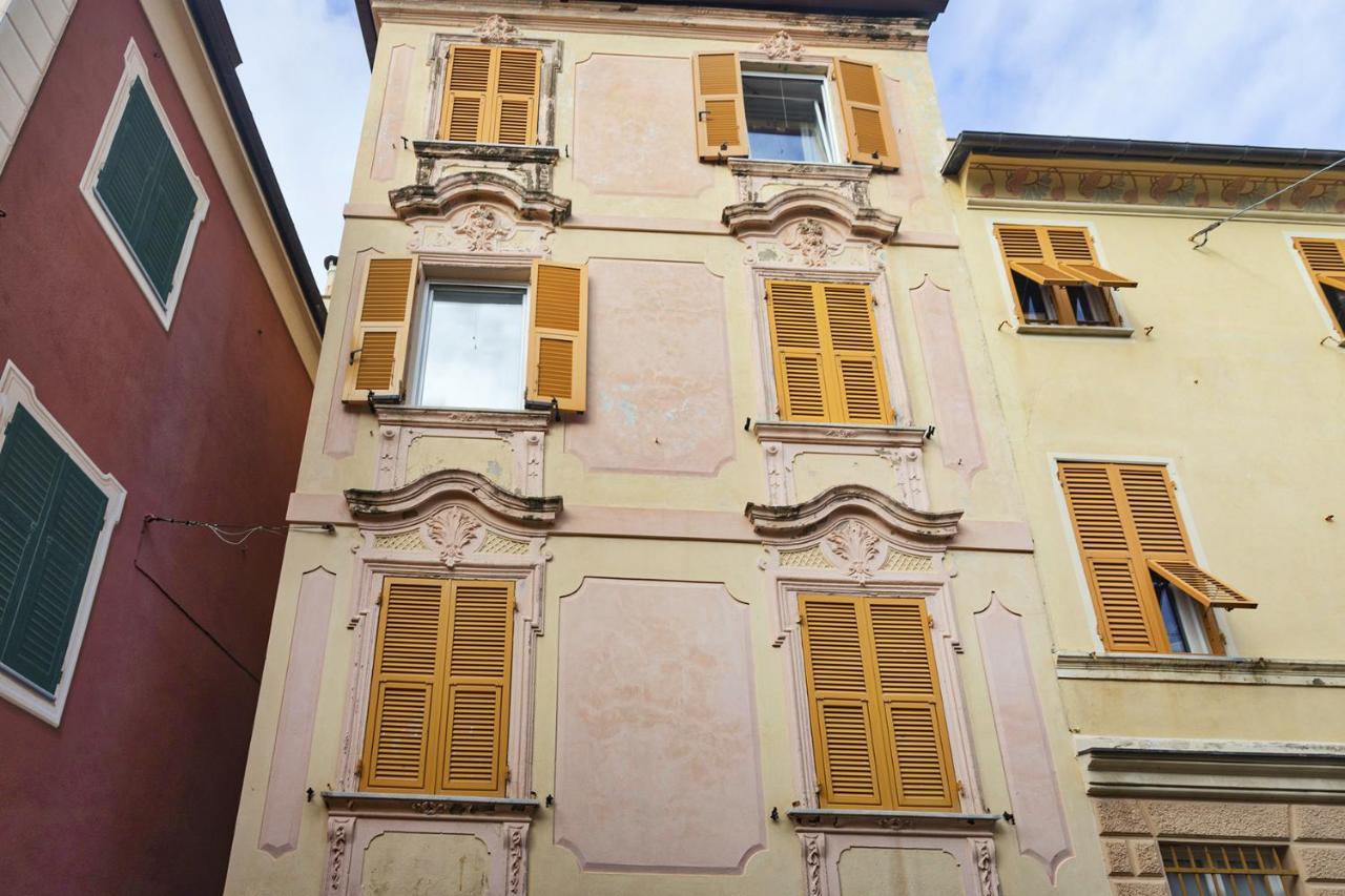 Santa Chiara Apartment By Wonderful Italy ジェノヴァ エクステリア 写真