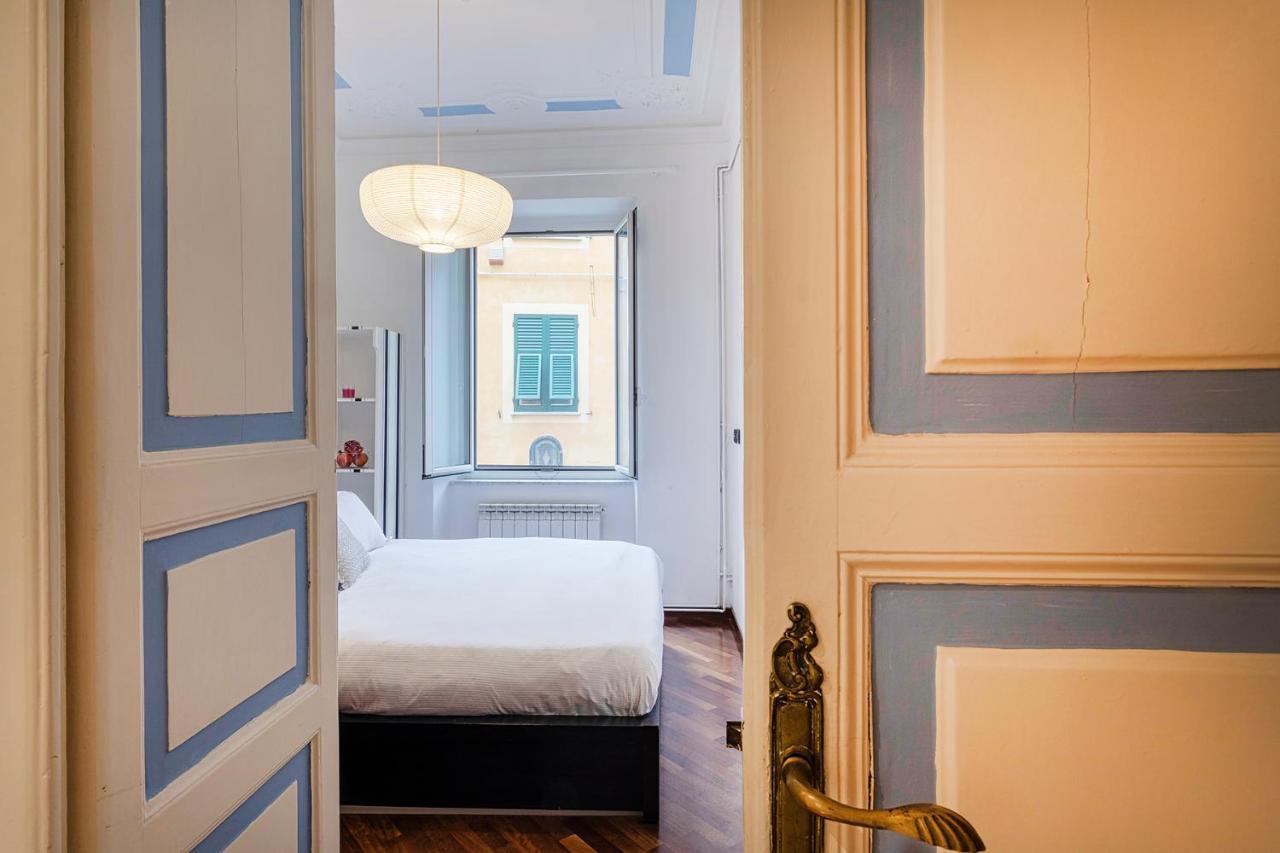 Santa Chiara Apartment By Wonderful Italy ジェノヴァ エクステリア 写真